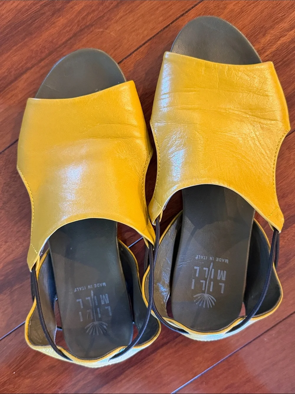 Vero Cuoio Lili Mill Yellow Open-Toe Slingback Sandals